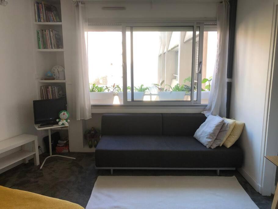 10 Canal, Studio Au Calme, Piscine Solarium Appartement Paris