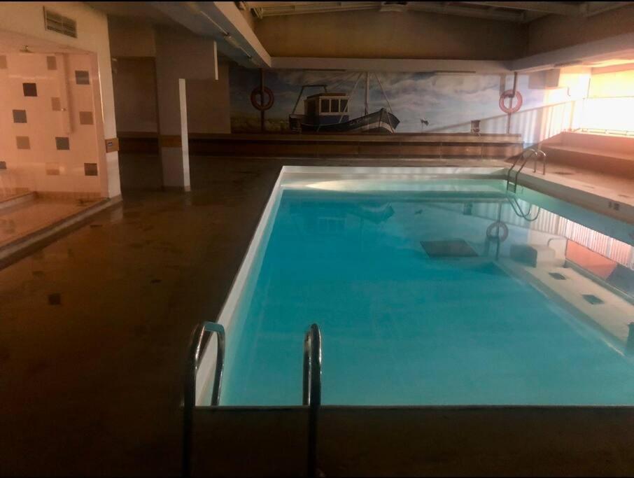 Appartement 10 Canal, Studio Au Calme, Piscine Solarium *